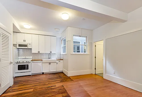 1605 Clay St Photo 1