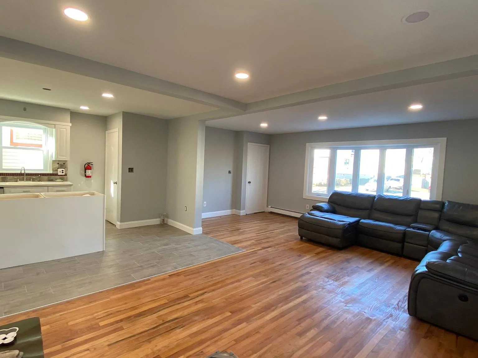3 bed, $3,350 — Photo 2