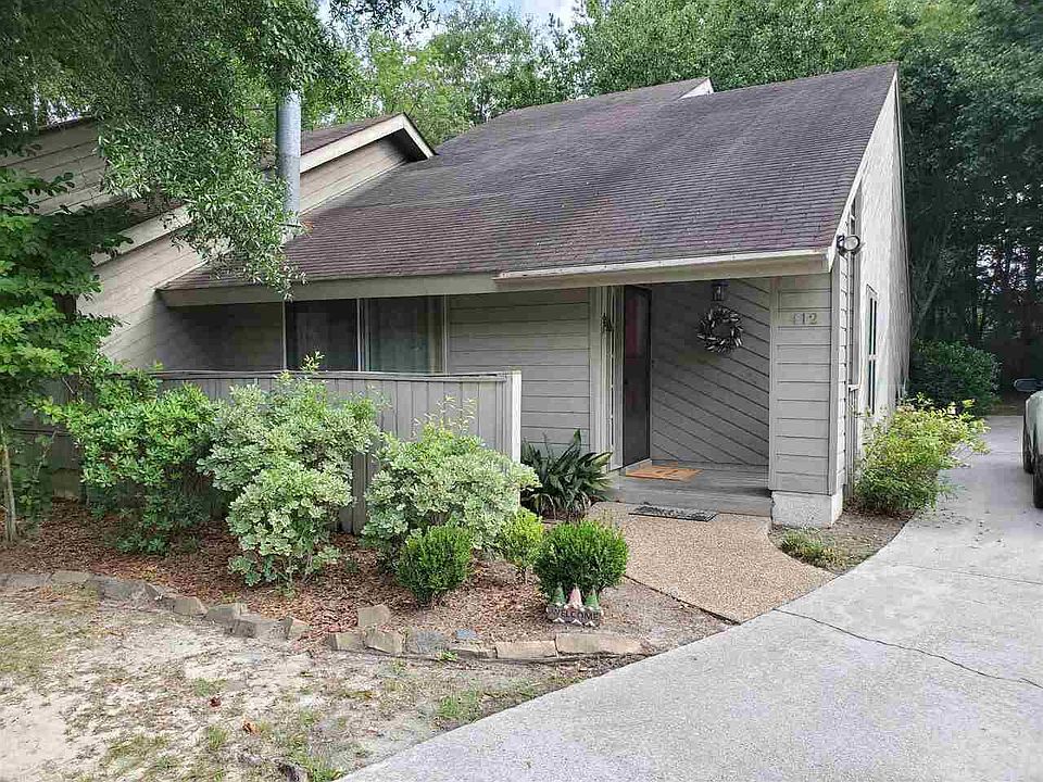 1st image of 412 Lantana Cir