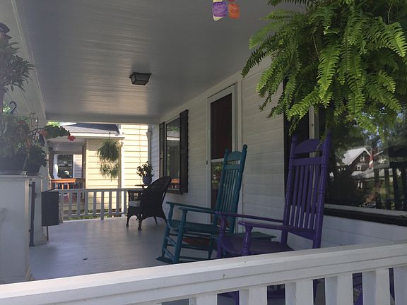 2nd image of 2189 Cottage Grove Dr