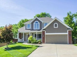 14035 NW 64th Pl, Parkville, MO 64152
