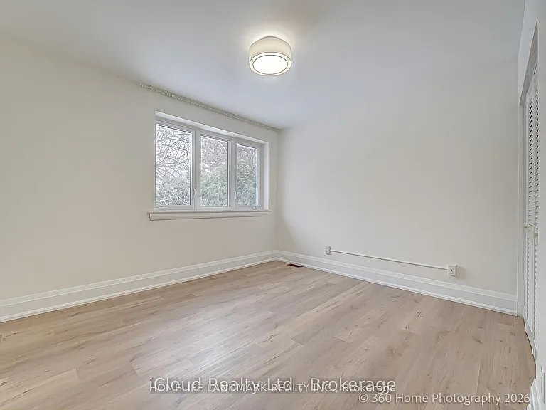 73 Berkinshaw Cres — Photo 20