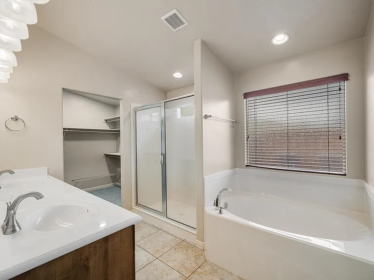 3945 S 20 E — Photo 13