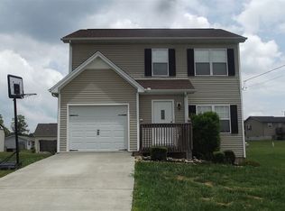 1206 Liberty Hall Dr, Morristown, TN 37813