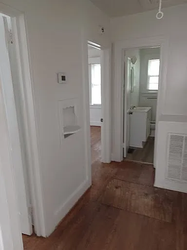 416 N Mercer St — Photo 6