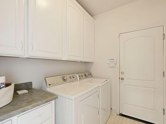 4th image of 3543 Oak Shores Drive