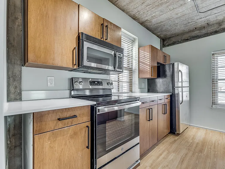 1209 N Harvey Ave #303 — Photo 18