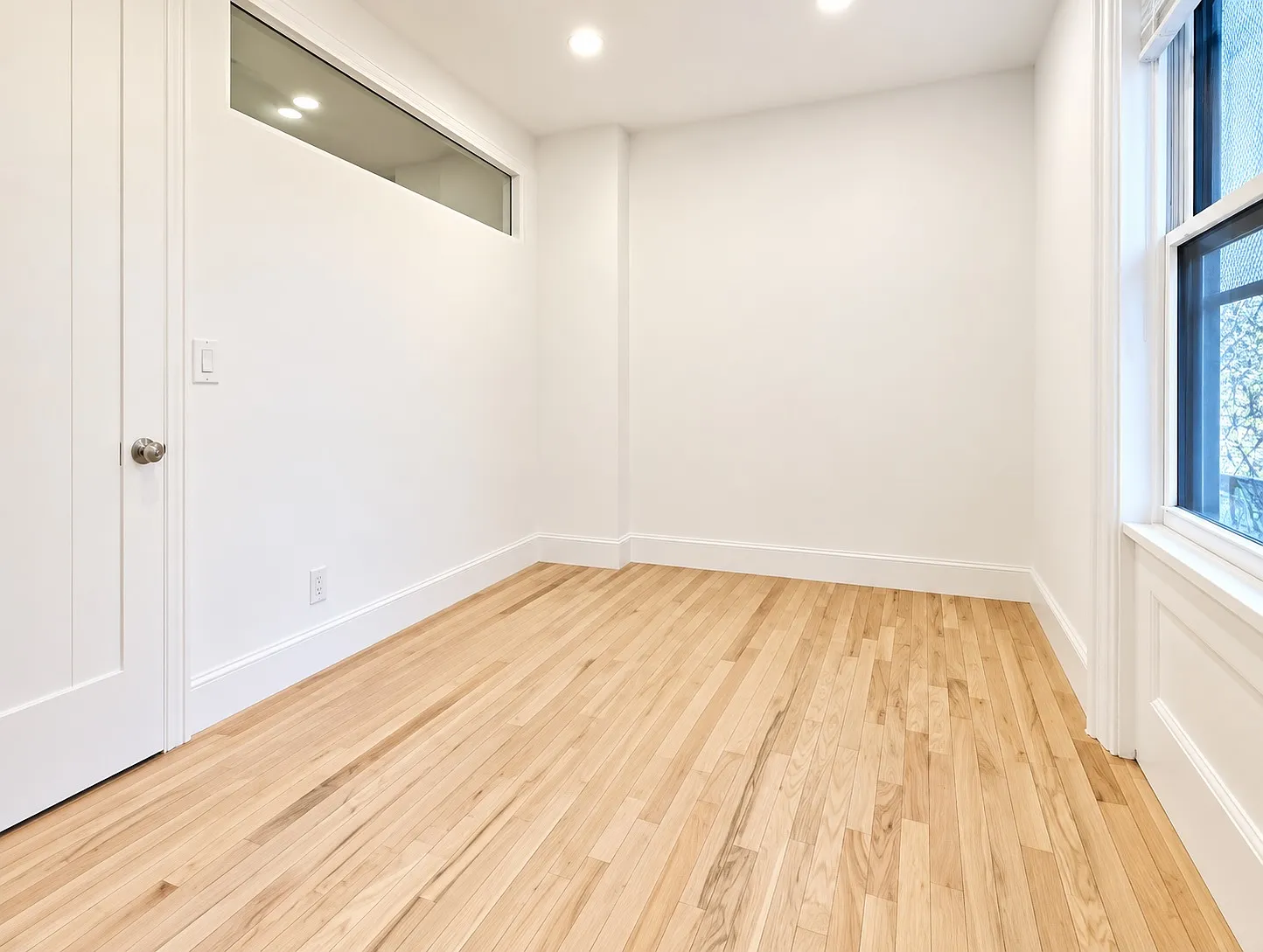 111 South Oxford Street — Photo 4