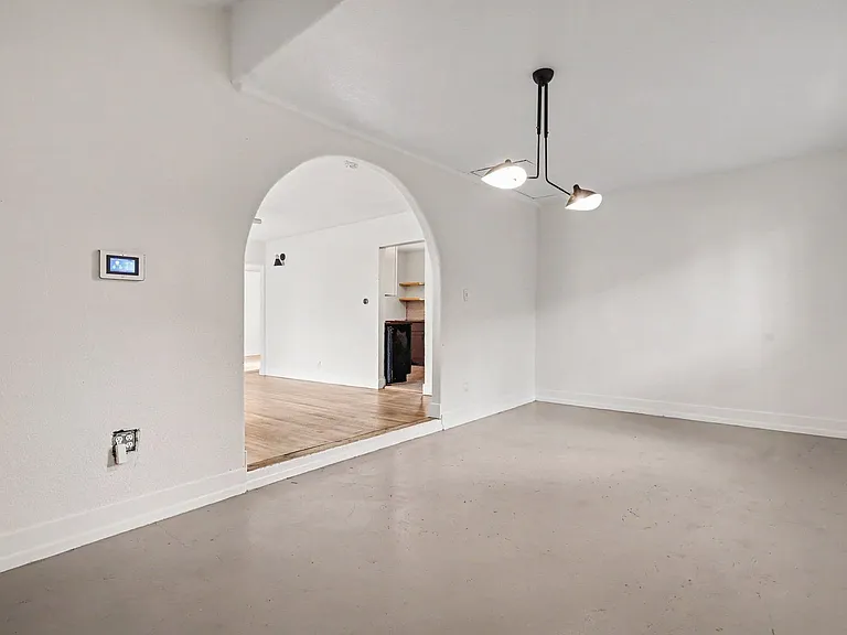 1310 Alton St — Photo 7