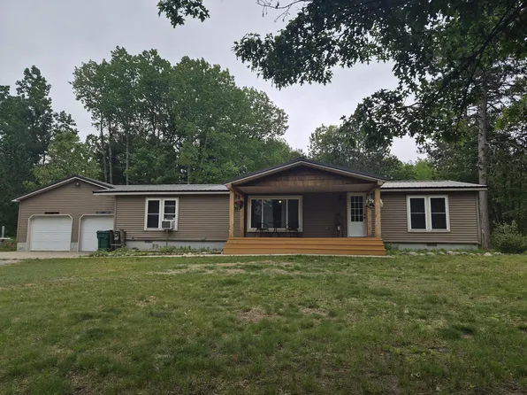 801 S Ausable Trl, Grayling, MI 49738