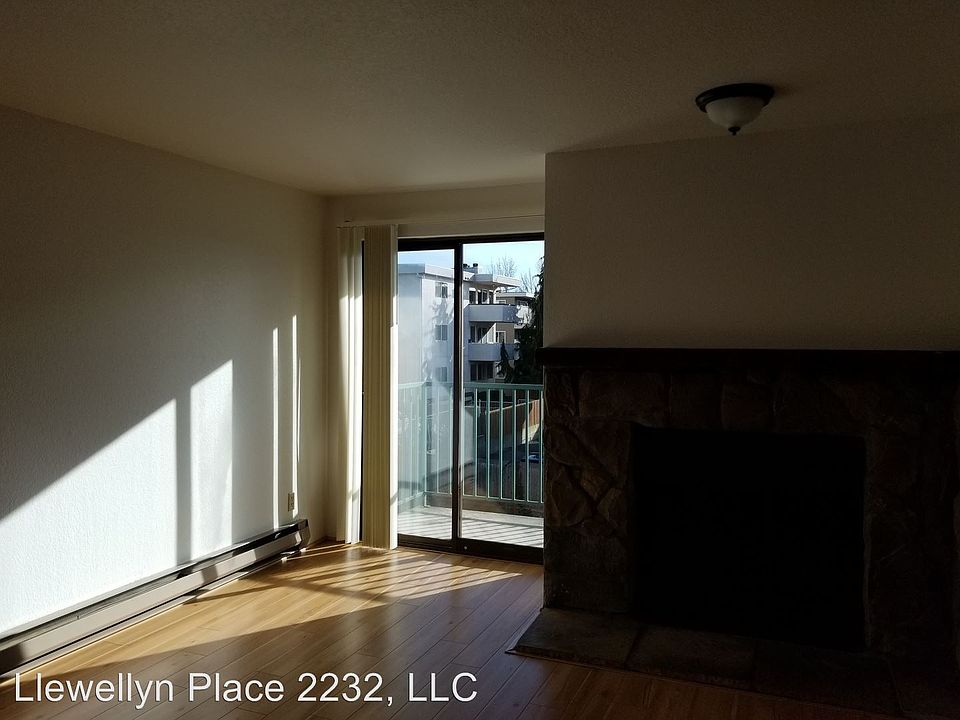 1st image of 2232 NW 58th St APT 03