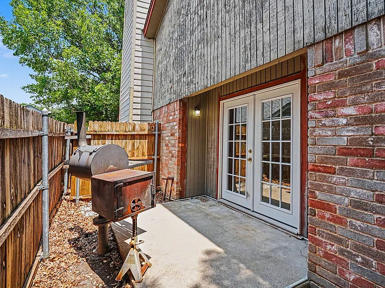 4648 Birchbend Ln — Photo 14