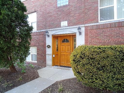 1st image of 5656 N Kimball Ave APT 2