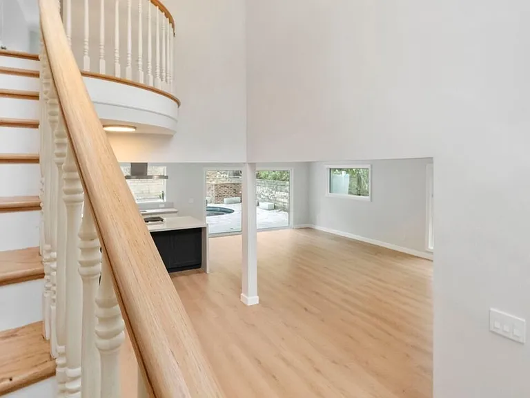 22540 Margarita Dr — Photo 15