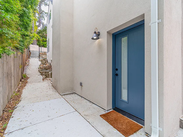 483 Boynton Ave #ADU — Photo 6
