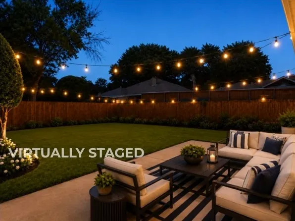 2212 Kirby Dr, Plano, TX 75075