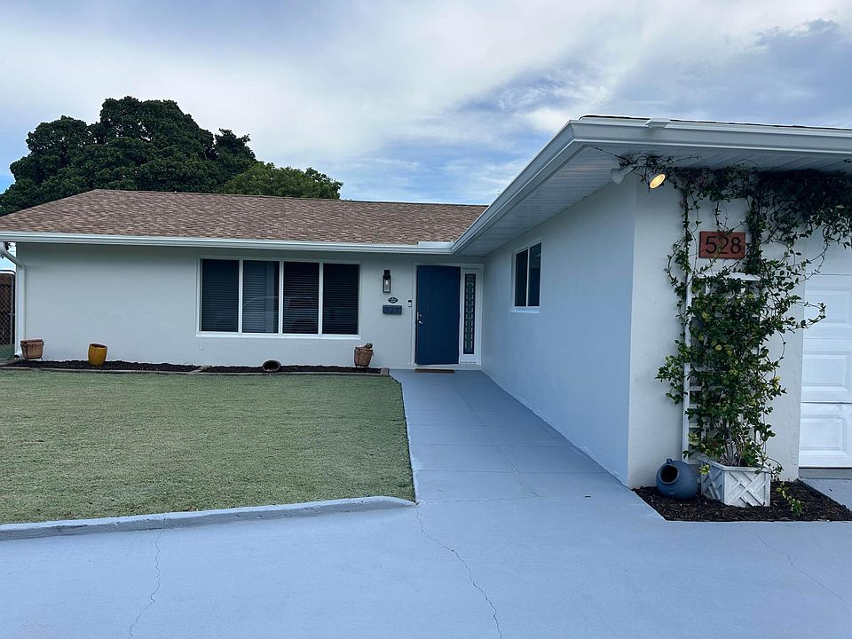 1st image of 528 Date Palm Drive