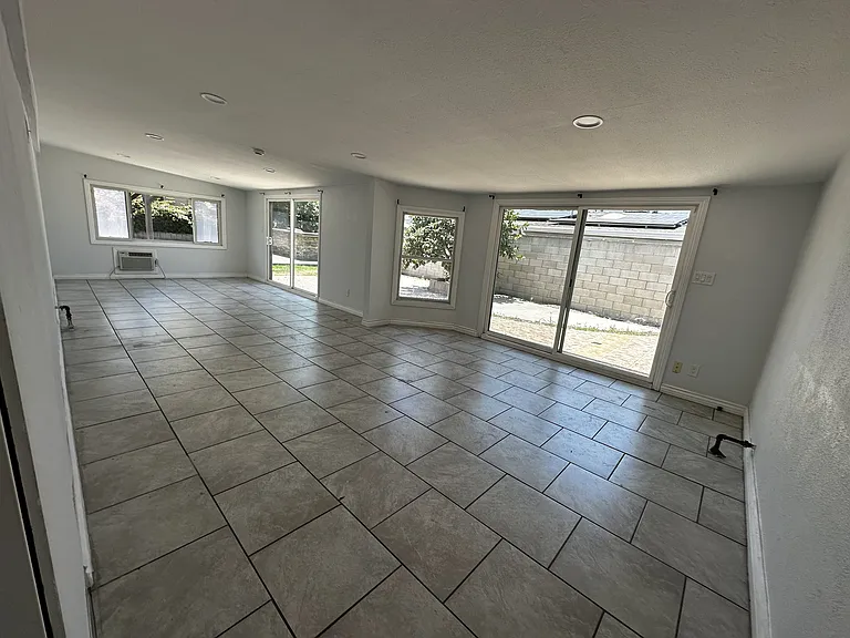 9622 Stonybrook Dr — Photo 17