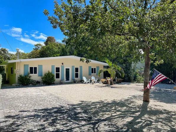 111 S Rolling Hill Rd, Tavernier, FL 33070