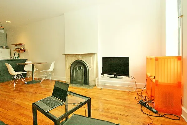Rented by Corcoran | media 17