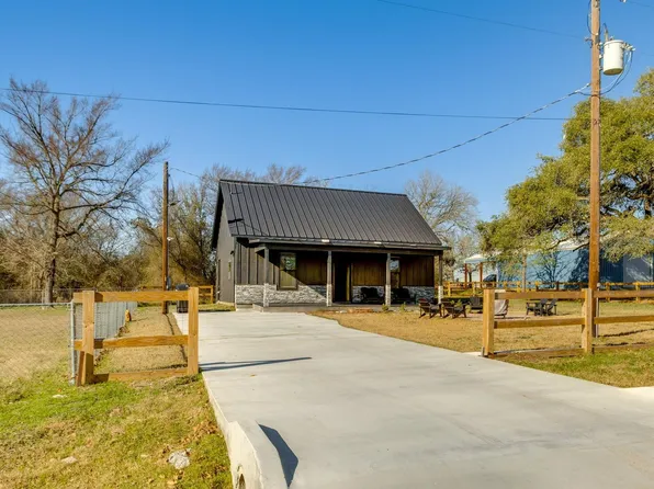 205 Cedar Rd, Somerville, TX 77879