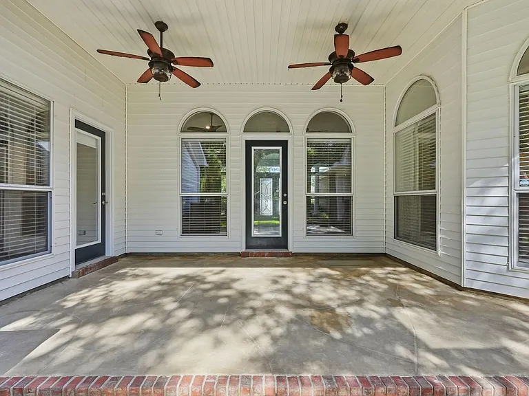 1651 Northridge Rd — Photo 44