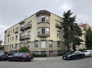 317 Harvard Ave E #102, Seattle, WA 98102