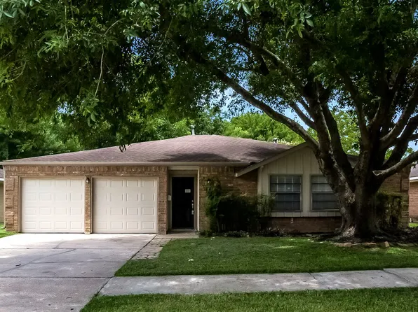 1817 New Orleans St, Deer Park, TX 77536
