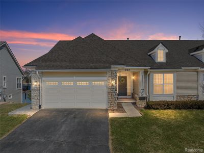 224 Stony Lake Dr, Oxford, MI, 48371