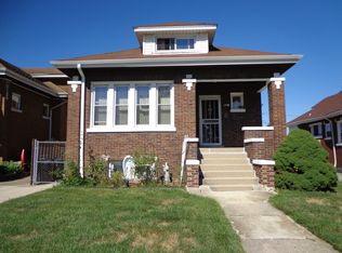 5438 S 72nd Ct, Summit, IL 60501