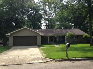 301 Indian Mound Rd, Clinton, MS 39056