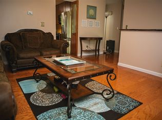 303 Indiana Trl, Radcliff, KY 40160