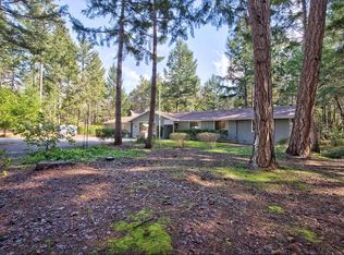 480 Red Mountain Dr, Grants Pass, OR