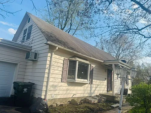 143 S Montgomery St Photo 1