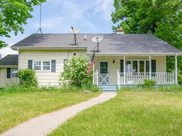 N2913 T 1 Dr, Wallace, MI 49893