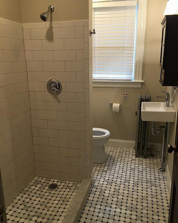 1st image of 74 Pembroke Ave