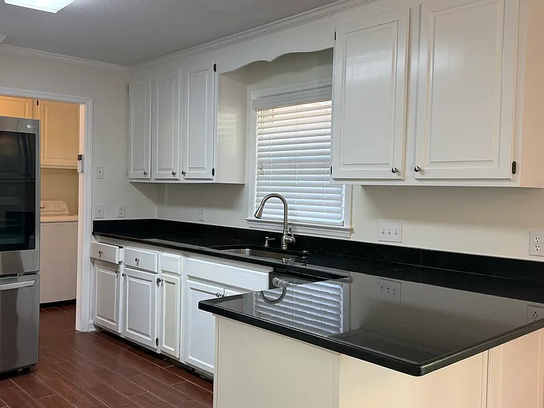 209 Marlowe Dr — Photo 7