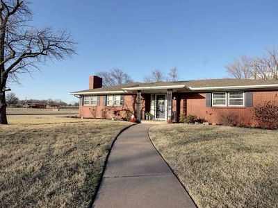 6202 Beachy Ave, Wichita, KS, 67208