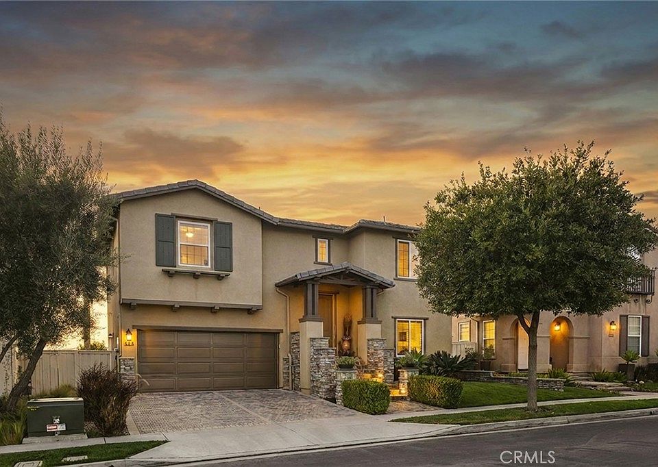 1st image of 444 Camino Flora Vis