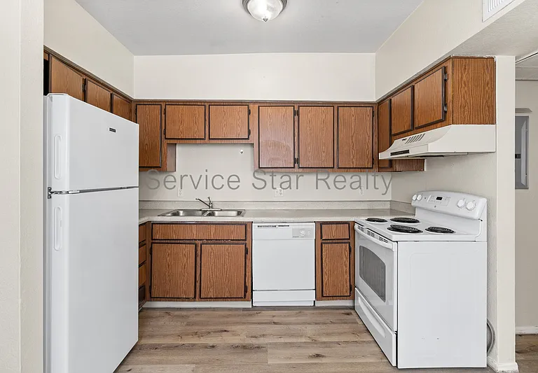 2807 E Le Marche Ave #203 — Photo 6