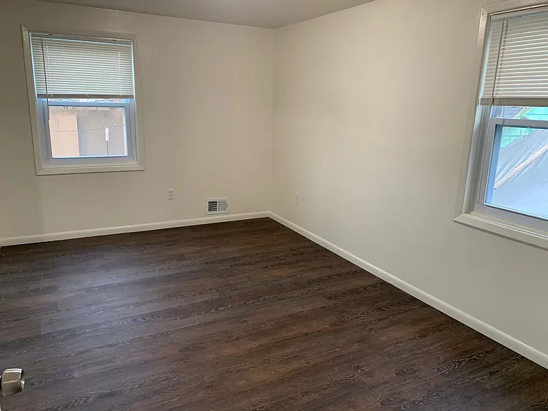 153 Wilder St #A — Photo 13