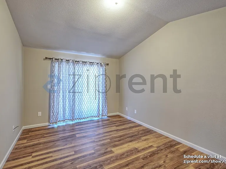 4105 Molera Ct — Photo 6