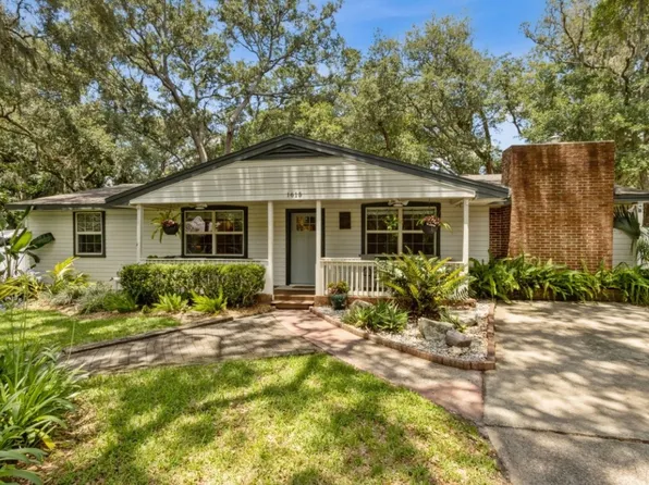 1615 Broome St, Fernandina Beach, FL 32034