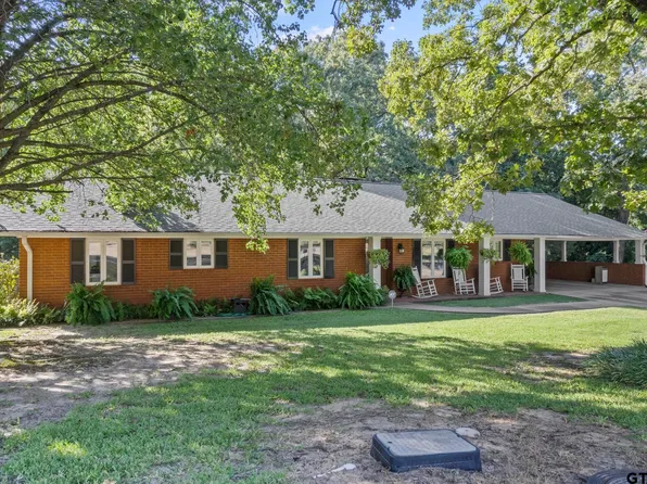 2203 Bob O Link Ave, Mount Pleasant, TX 75455