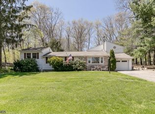 44 Venetian Dr, Lake Hopatcong, NJ 07849