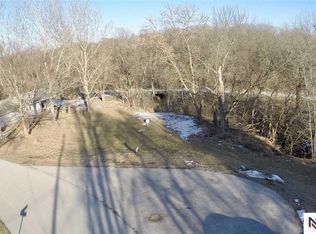 8207 Auburn Rd, Plattsmouth, NE 68048