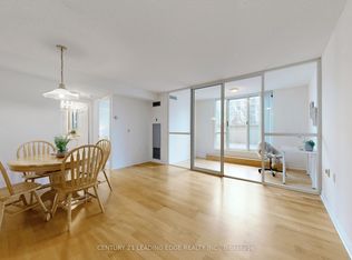 2627 McCowan Rd #302, Toronto, ON M1S 5T1