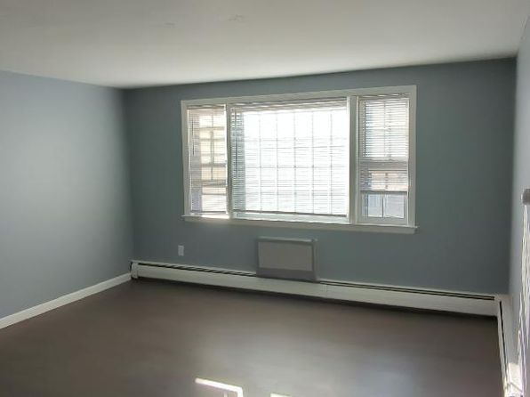 505 Burnside Ave