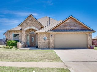 2708 Summit Terrace Dr, Norman, OK 73071
