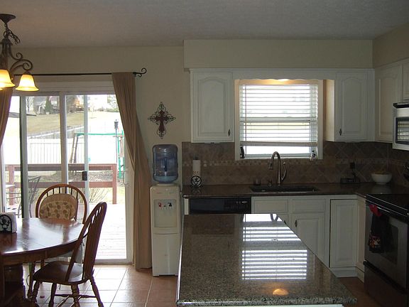 3rd image of 344 N Bend Dr SW